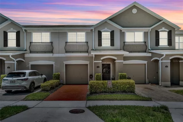 MLS: O6318112 Condo For Sale