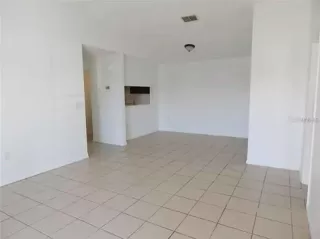 Photo #2: O6318272 Listing 