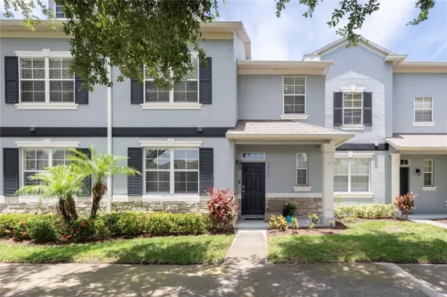 MLS: O6318312 Condo For Sale