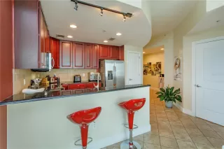 Photo #3: O6318375 Listing