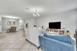 Photo #6: O6318626 Listing