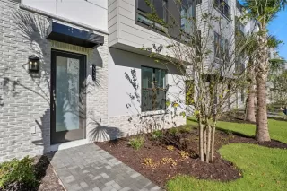 Photo #2: O6318638 Listing