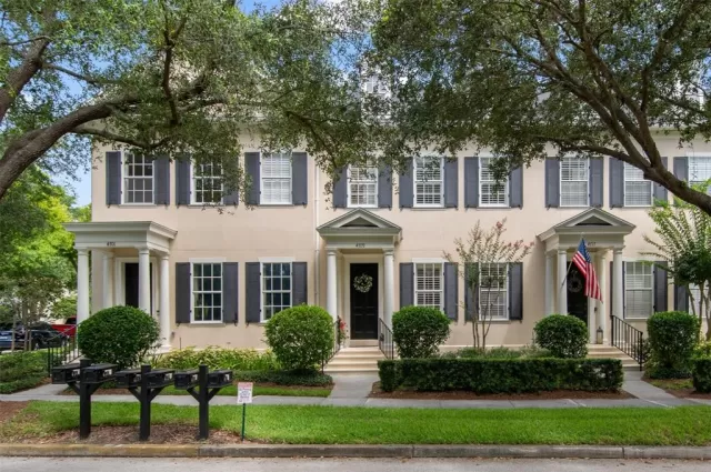 MLS: O6318640 Condo For Sale