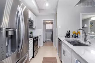 Photo #5: O6318702 Listing