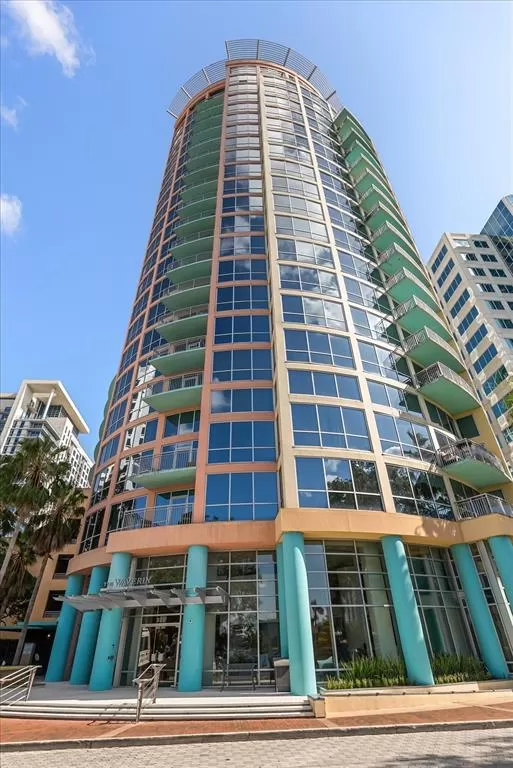 MLS: O6318943 Condo For Sale