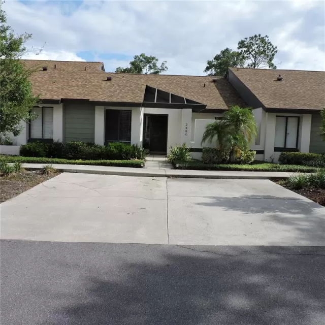 MLS: O6319026 Condo For Sale