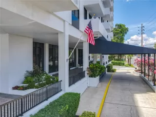 Photo #3: O6319114 Listing