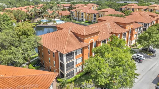 MLS: O6319660 Condo For Sale