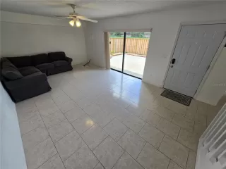 Photo #5: O6319733 Listing