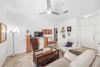 Photo #4: O6319869 Listing