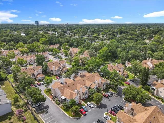 MLS: O6319929 Condo For Sale