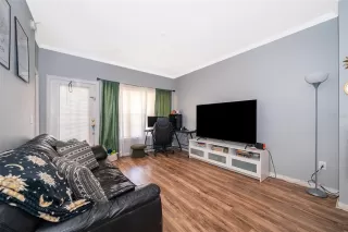 Photo #5: O6319958 Listing