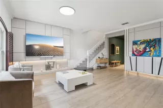 Photo #2: O6320292 Listing