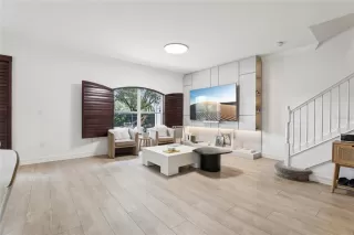 Photo #4: O6320292 Listing