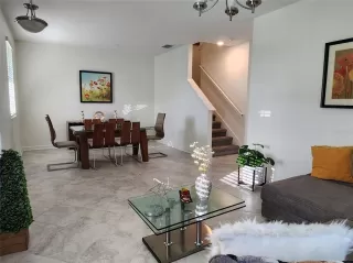 Photo #2: O6320344 Listing 