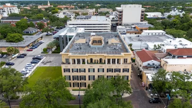 MLS: O6320375 Condo For Sale