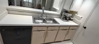 Photo #5: O6320417 Listing