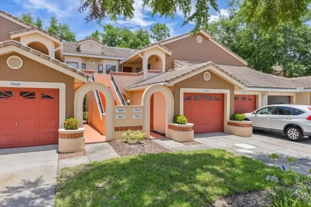 MLS: O6320683 Condo For Sale