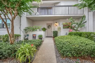 More Details about MLS # O6321287 : 240 KILLARNEY BAY COURT UNIT 4