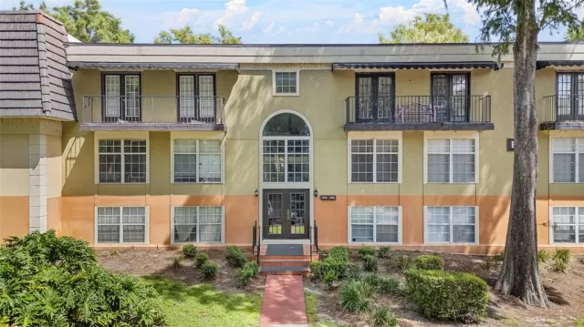 MLS: O6321401 Condo For Sale