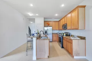 Photo #5: O6321655 Listing