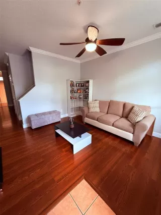 Photo #3: O6321763 Listing