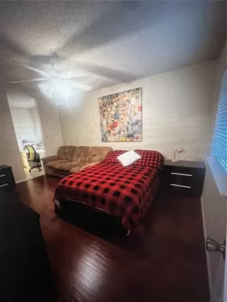 Photo #5: O6321844 Listing