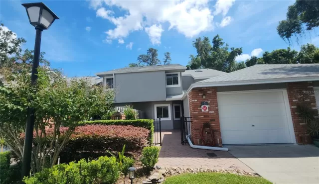 MLS: O6322343 Condo For Sale