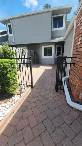 Photo #1: O6322343 Listing