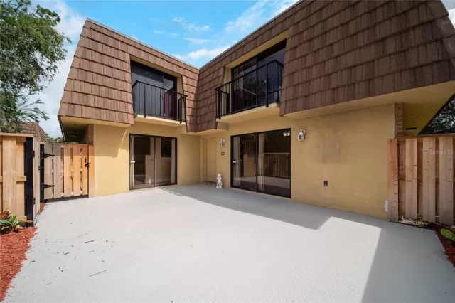 MLS: O6322708 Condo For Sale