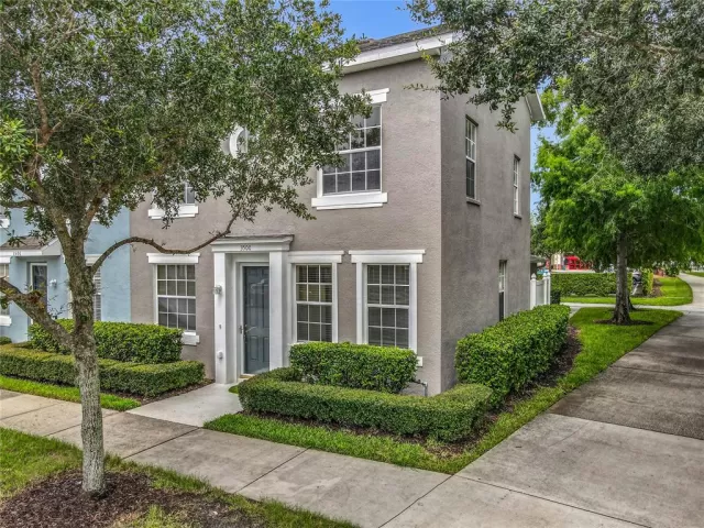 MLS: O6322871 Condo For Sale