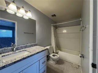 Photo #4: O6322985 Listing 