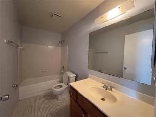 Photo #6: O6322985 Listing 