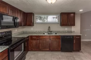 Photo #4: O6323026 Listing 