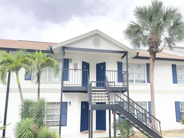 MLS: O6323065 Condo For Sale