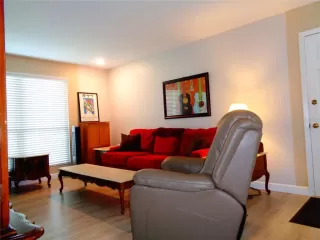 Photo #3: O6323159 Listing 