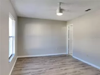 Photo #5: O6323605 Listing