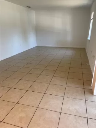 Photo #4: O6324266 Listing