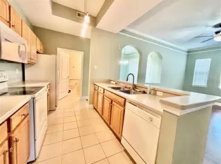 Photo #3: O6324328 Listing 