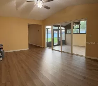 Photo #4: O6324484 Listing 