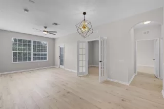 Photo #3: O6324489 Listing 