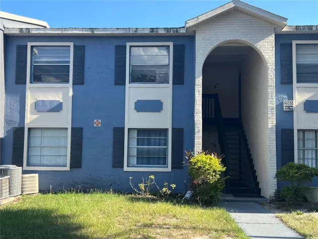 MLS: O6324582 Condo For Sale