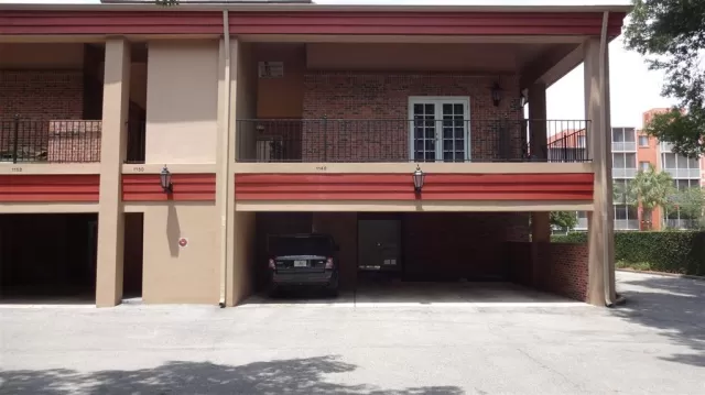 MLS: O6324777 Condo For Sale