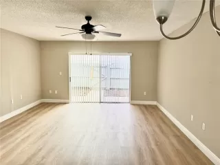 Photo #4: O6325069 Listing 