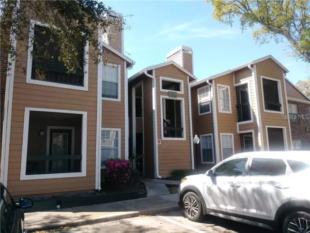 MLS: O6325581 Condo For Sale