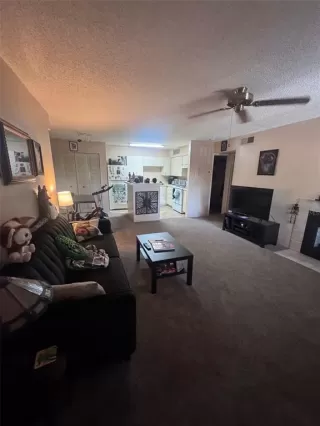 Photo #2: O6326111 Listing