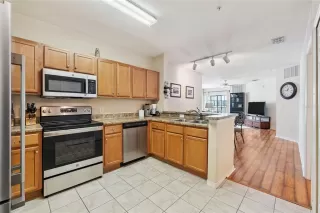 Photo #3: O6326243 Listing 