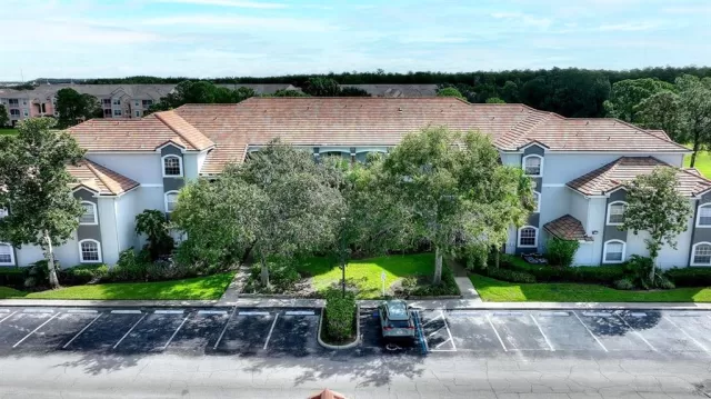 MLS: O6326857 Condo For Sale