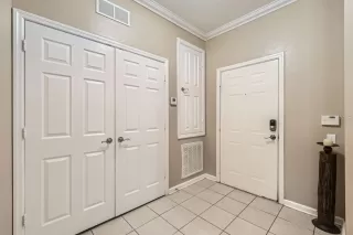 Photo #2: O6326872 Listing