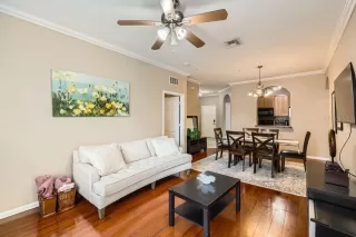 Photo #3: O6326872 Listing